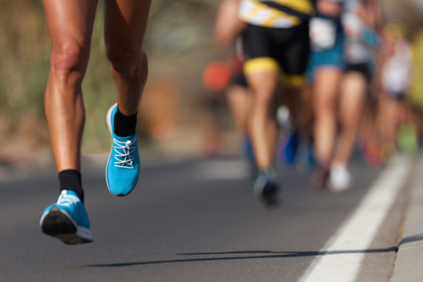 Gustavo Luíz Guilherme Pinto mostra como a corrida de rua pode ser praticada com segurança, prevenindo lesões e garantindo evolução saudável.
