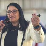 Personalizar projetos para redes de ensino diferentes exige estratégia educacional, como explica a Sigma Educação e Tecnologia Ltda.